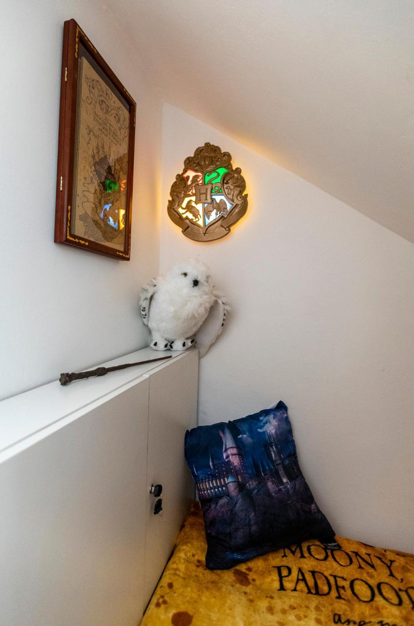 Park Apartman Sarrod Экстерьер фото