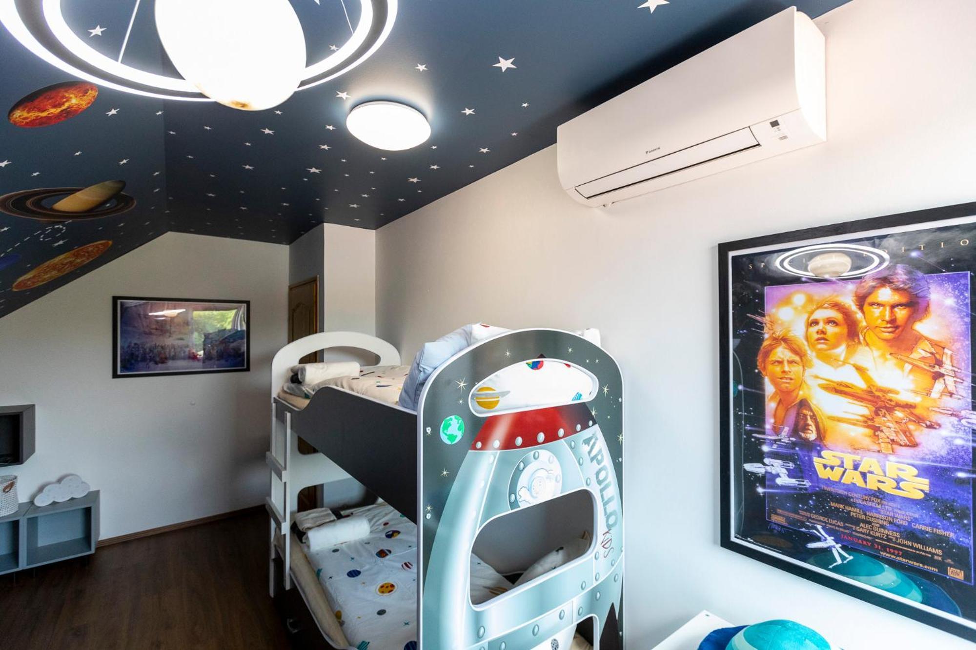 Park Apartman Sarrod Экстерьер фото
